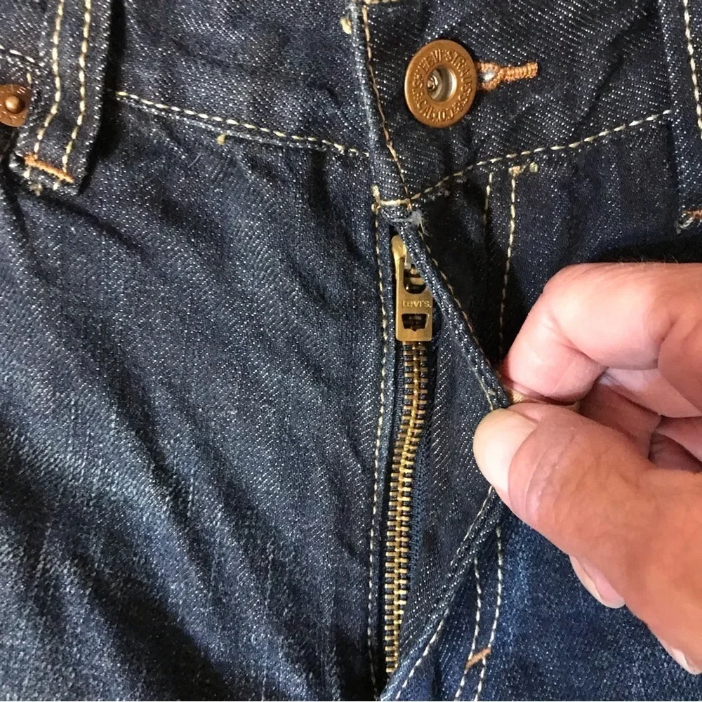 ▪️VINTAGE LEVI Denim 514 Slim/Straight Jeans - Picture 7 of 12